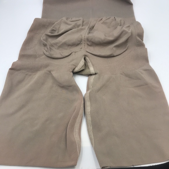 Cocoon Body Shaper Seamless Removable straps - Picture 3 of 11